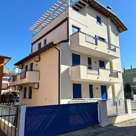 Residence Stefania Attici Su 2 Livelli - Agenzia Cocal Caorle Zewnętrze zdjęcie