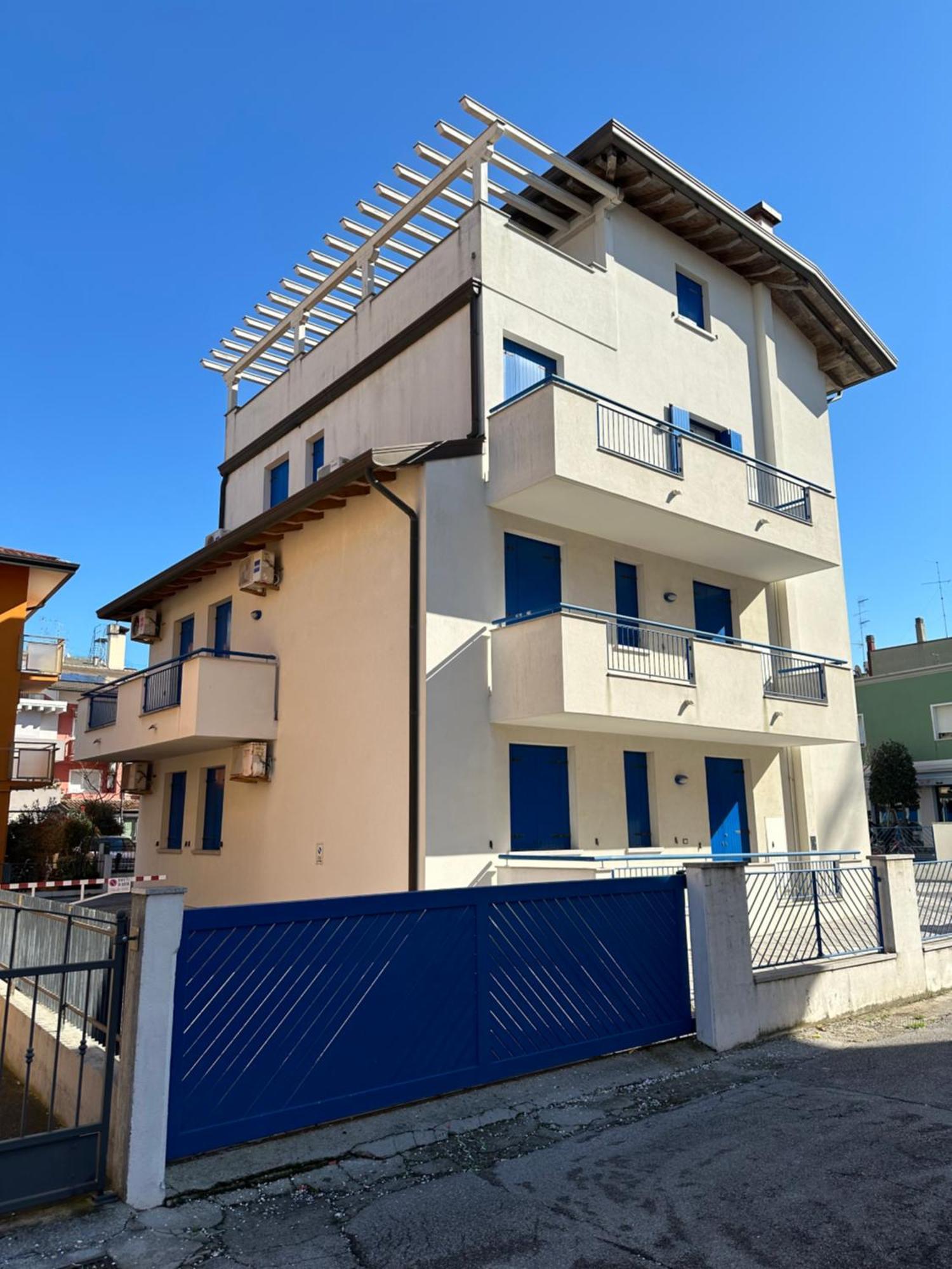 Residence Stefania Attici Su 2 Livelli - Agenzia Cocal Caorle Zewnętrze zdjęcie